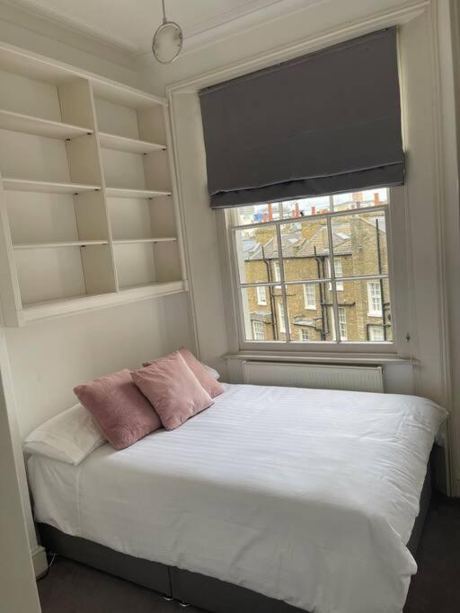 Stunning Grand 2 Bed, 2 Bath Apartment, London Exterior photo